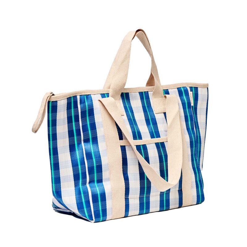 SUNNYLiFE Recycled Nylon Coolertote image number 2